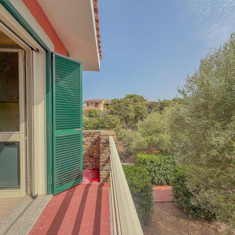 Between Sea and Nature - 3 Minutes from La Pelosa by Host Hero - Appartamento - 30