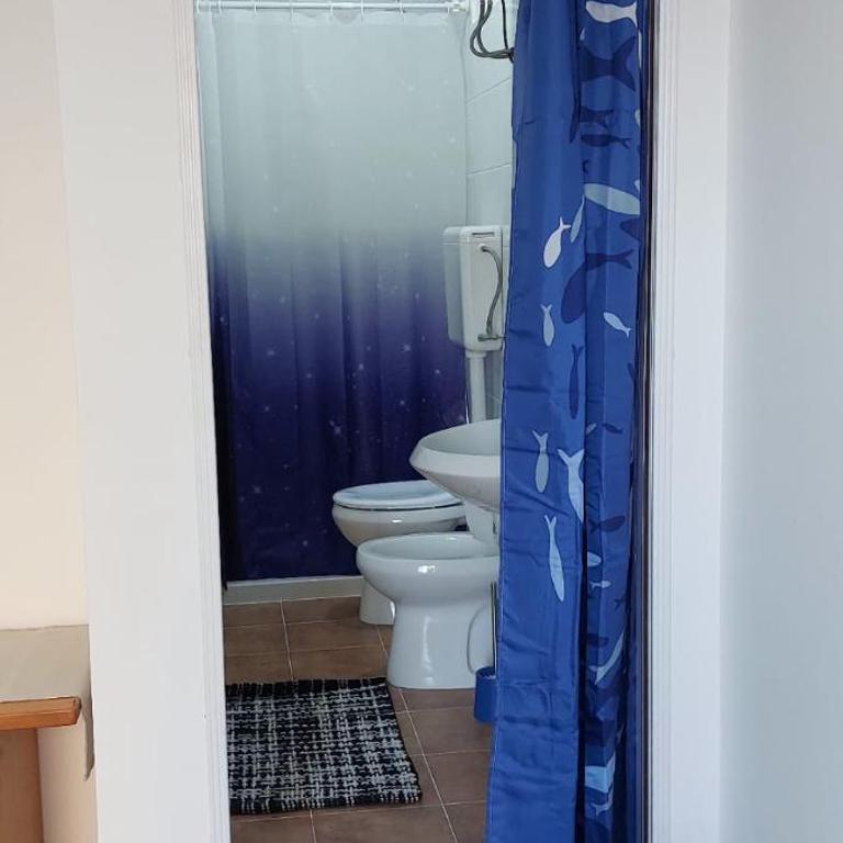Naples Central Station Rooms - Camera Matrimoniale con Bagno Privato - 10