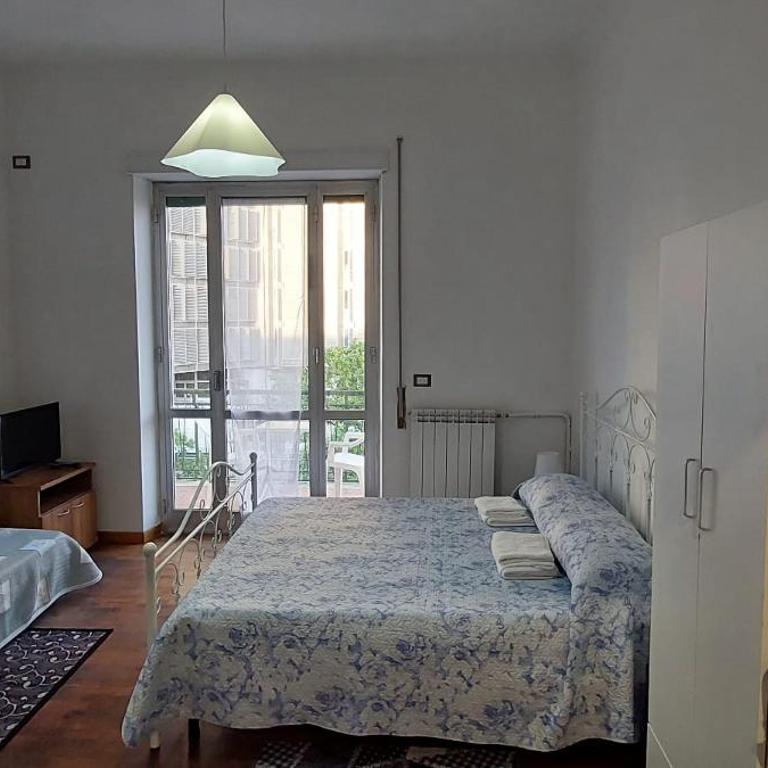 Naples Central Station Rooms - Camera Matrimoniale con Bagno Privato - 13