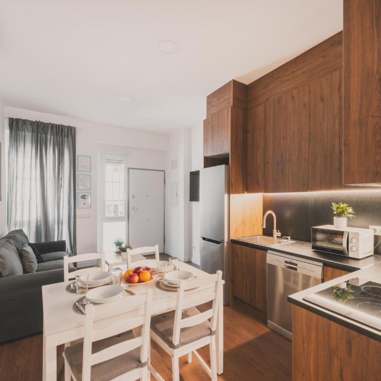 Alojamiento La Luna Villaverde Alto - Appartement - 1