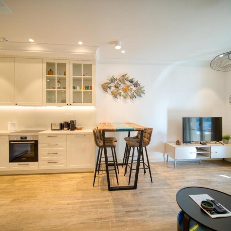 Lustica Bay Centrale by 2BHome - Two-Bedroom Apartment - 9