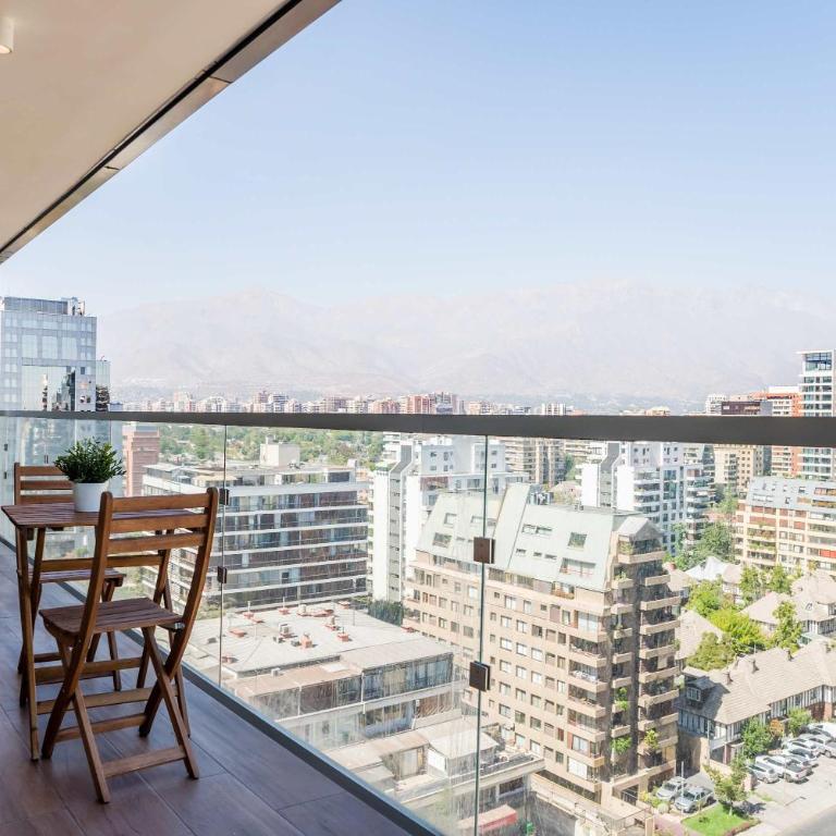 Chic 2BR2BA Haven in the Heart of Las Condes Oasis - Apartment - 15