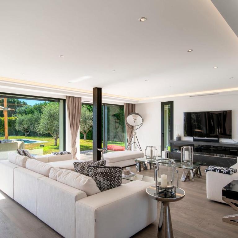 REF 2017 - Cannes - Villa vue mer à louer - Villa - 9