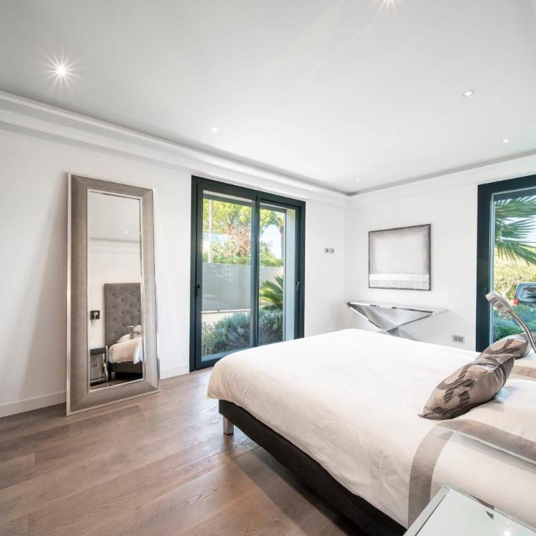 REF 2017 - Cannes - Villa vue mer à louer - Villa - 14