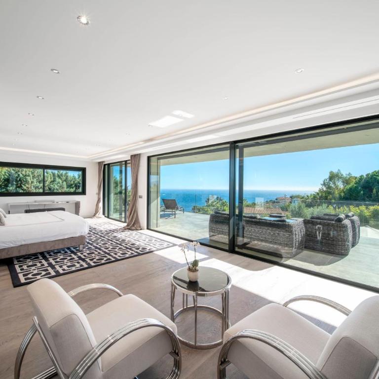 REF 2017 - Cannes - Villa vue mer à louer - Villa - 17
