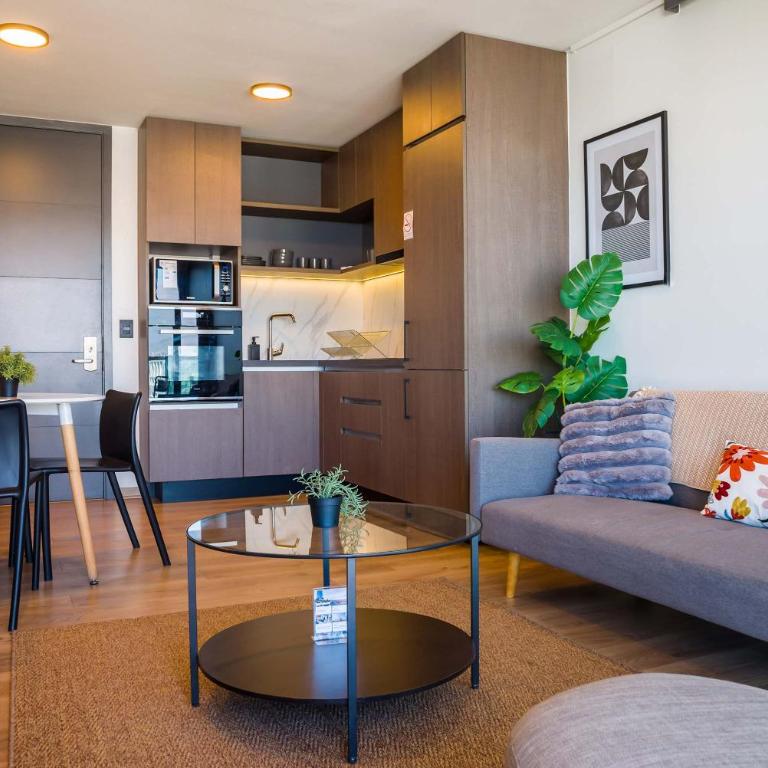 Chic 2BR Apt in Las Condes with Pool & Views - Apartment - 1