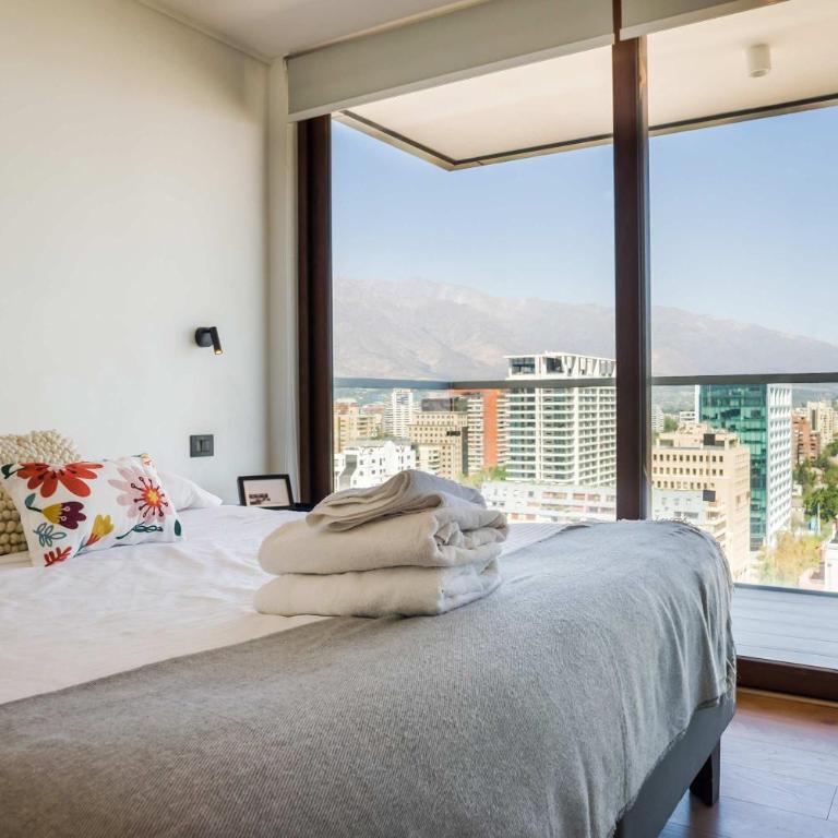 Chic 2BR Apt in Las Condes with Pool & Views - Apartment - 18