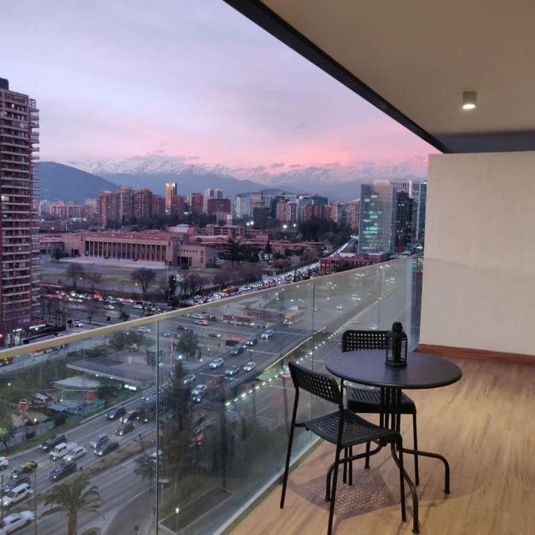 Chic 2BR Apt in Las Condes with Pool & Views - Apartment - 38