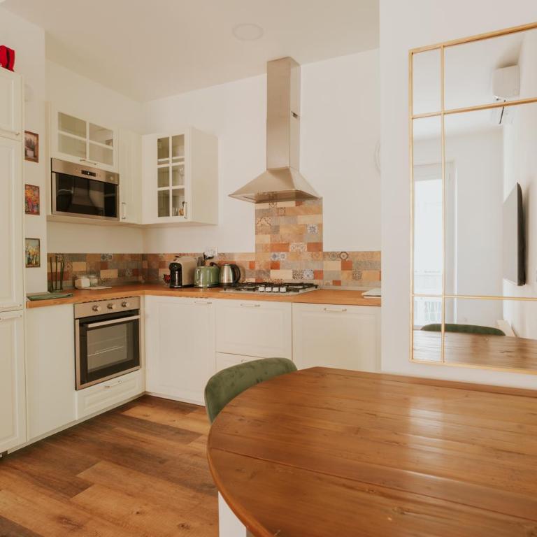 Casa Reli - Design 2BR Apartment in Furio Camillo - Appartamento con 2 Camere da Letto - 3