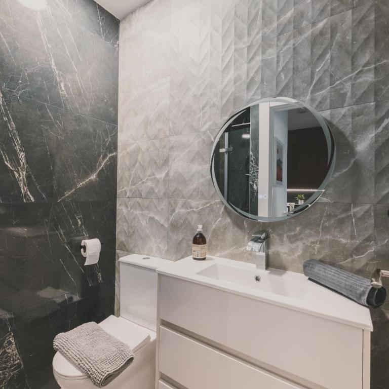 Alojamiento La Luna Villaverde Alto - Appartement - 27