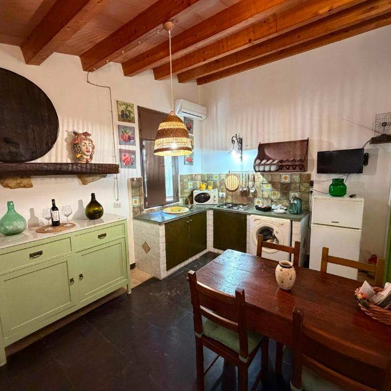 Country house La Virgy with exclusive pool and sea view - Casa con 1 Camera da Letto - 6