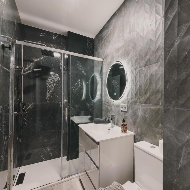 Alojamiento La Luna Villaverde Alto - Appartement - 28