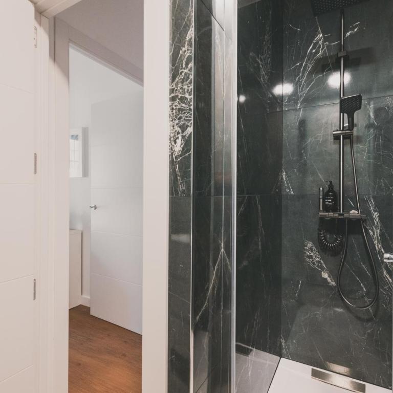 Alojamiento La Luna Villaverde Alto - Appartement - 37