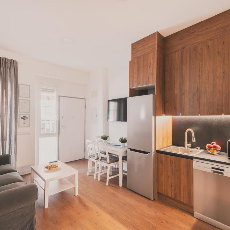 Alojamiento La Luna Villaverde Alto - Appartement - 6