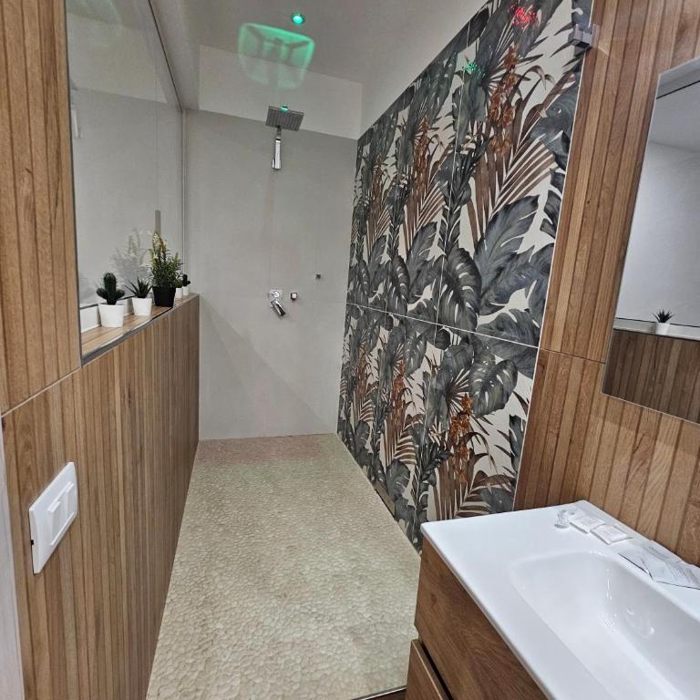 Melia's home - One-Bedroom Apartment - 7