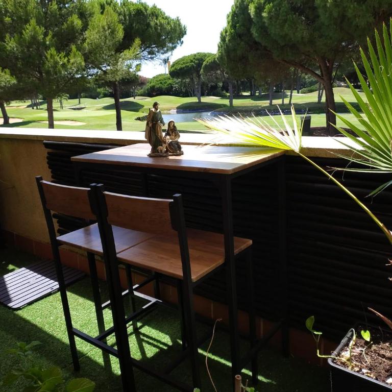 Indo Real OGGOB com - One-Bedroom Apartment - 84
