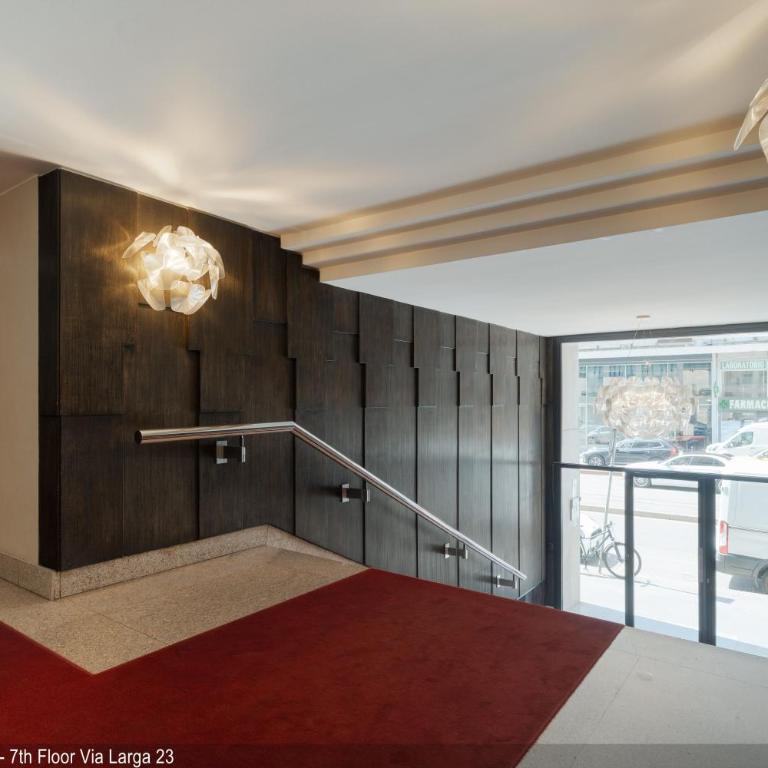 Brera Apartments in Missori - One-Bedroom Apartment, 7th Floor - Via Larga 23 - 13