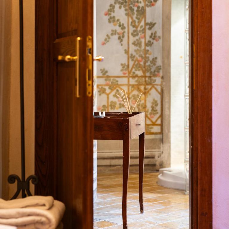 Boutique Hotel In Piazza Della Signoria - Camera Matrimoniale con Vasca Idromassaggio - 2