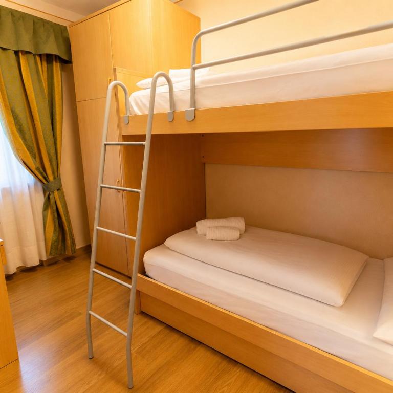 Appartamenti Villa Flora by AMA Val di Fassa - Appartamento con 2 Camere da Letto - 10