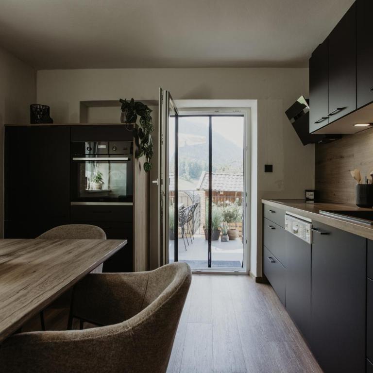 alma by Oskar Apartments - Boutique Apartment mit privater Outdoor-Sauna und Garten - Apartment mit 2 Schlafzimmern - 11