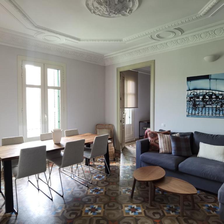 Casa Luxe Suites Barcelona - Deluxe Apartment mit 3 Schlafzimmern - 1