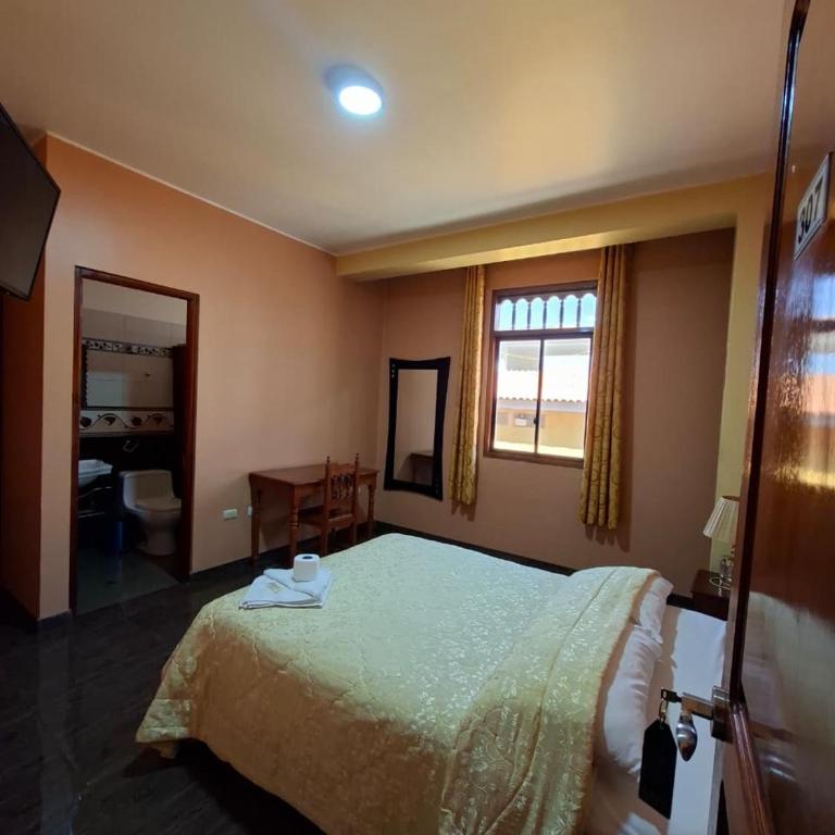 Hotel La Reserva INN - Habitación Familiar con baño privado - 1