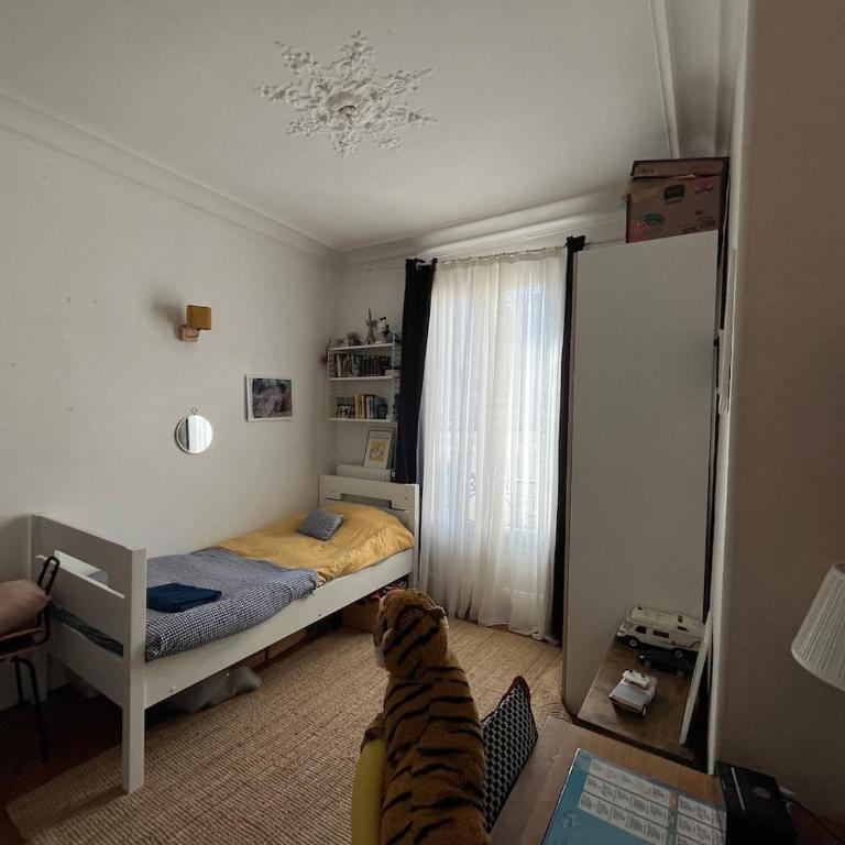 Bastille - Bright Haussmann-style 3-bedroom apartment with balcony - Apartamento Deluxe - 11