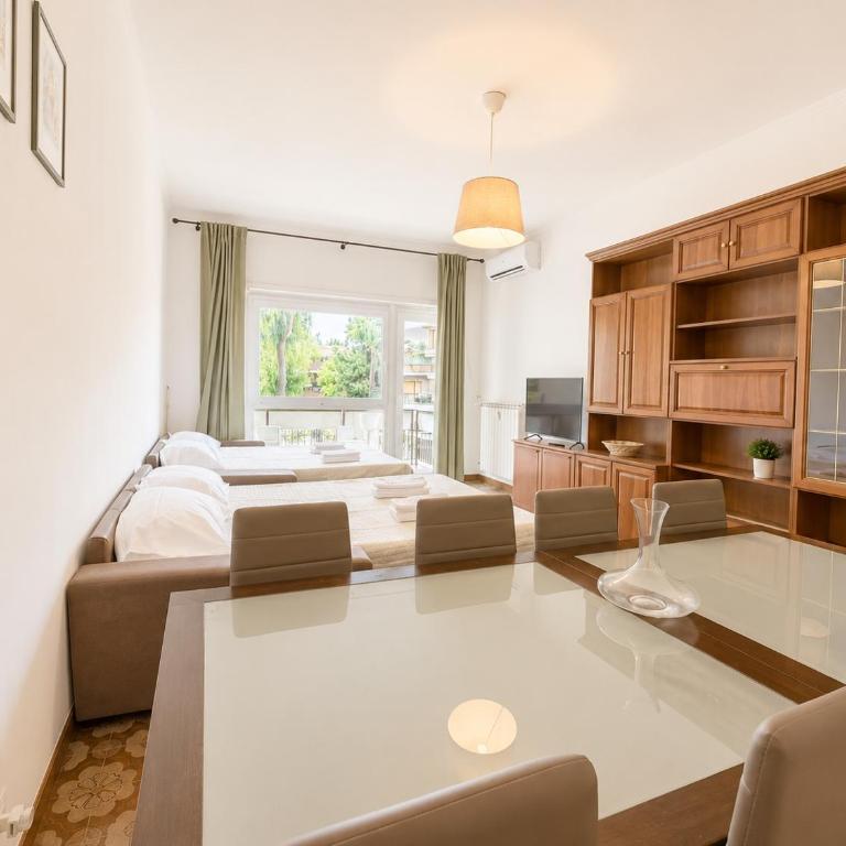 San Pietro Family Great Apartment - 5 min Vatican Train Station - Appartamento con 2 Camere da Letto - 1