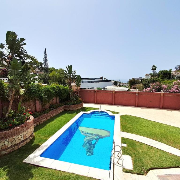 6 Bedroom Villa with Private Pool Games Room - Villa con piscina privada - 56