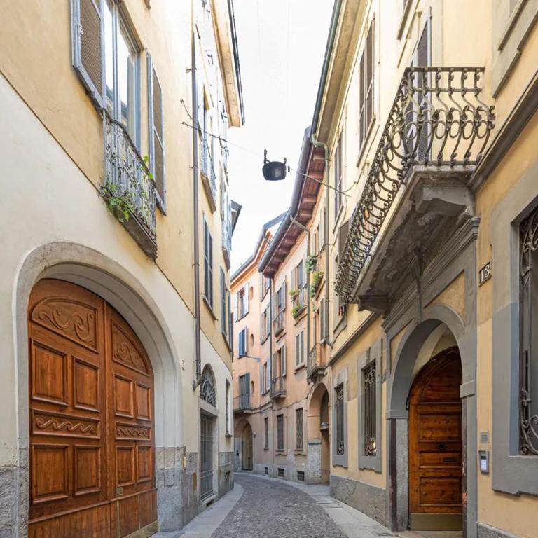 Luxury Flat Duomo e Metro a 5min - Appartamento con 2 Camere da Letto - 10
