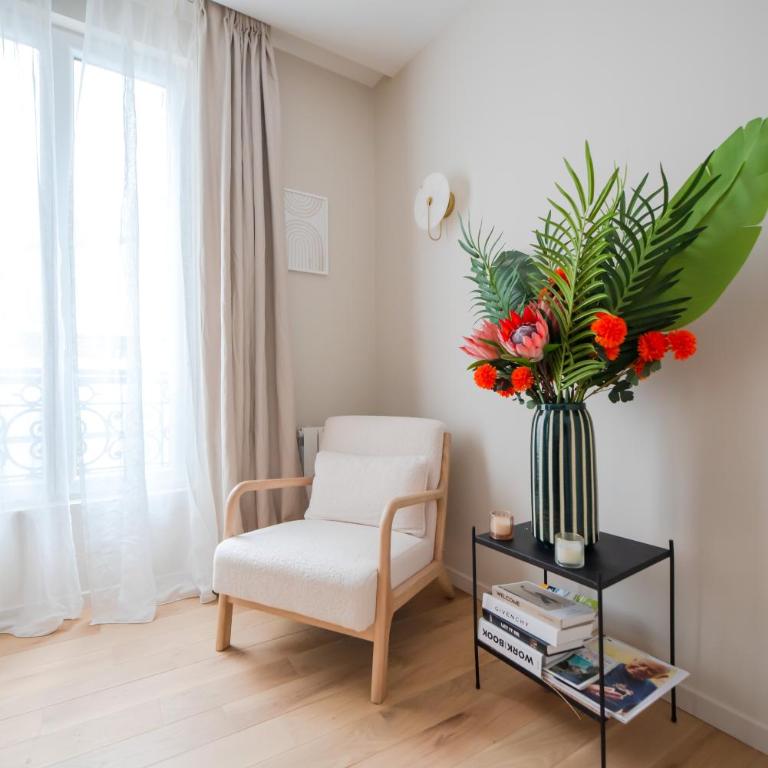 Chic Apartment in Central Paris - Appartement 2 Chambres - 3