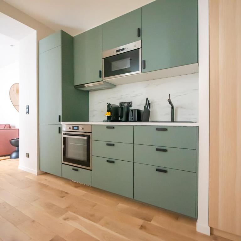 Chic Apartment in Central Paris - Appartement 2 Chambres - 13