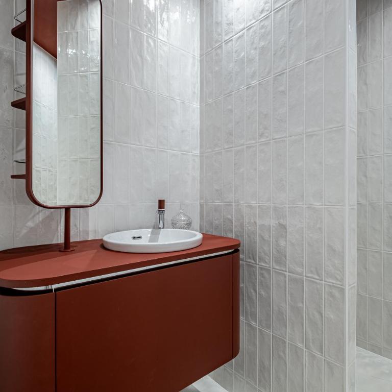 Le Duplex - Two-Bedroom Apartment - 8
