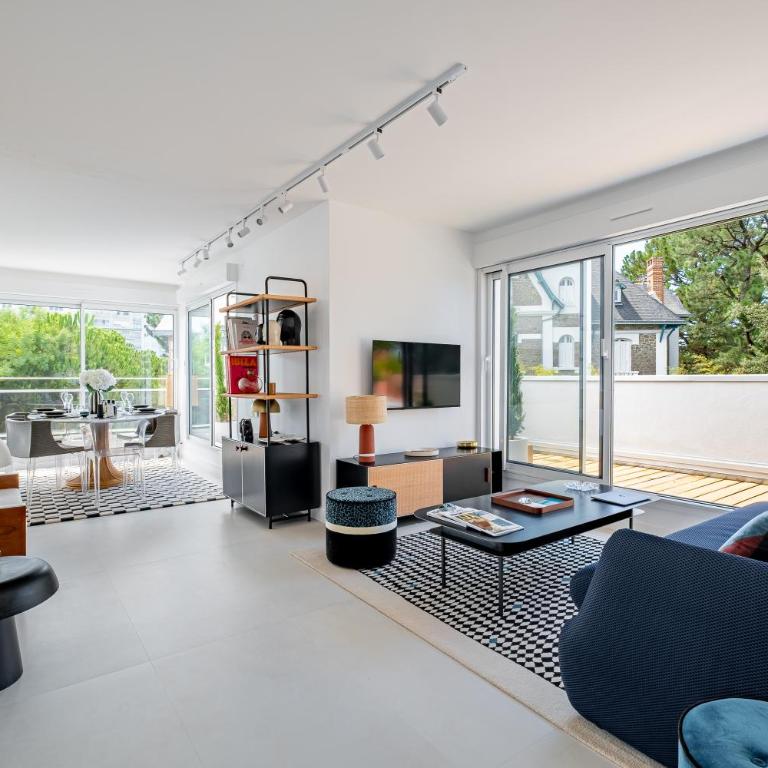 Le Duplex - Two-Bedroom Apartment - 1