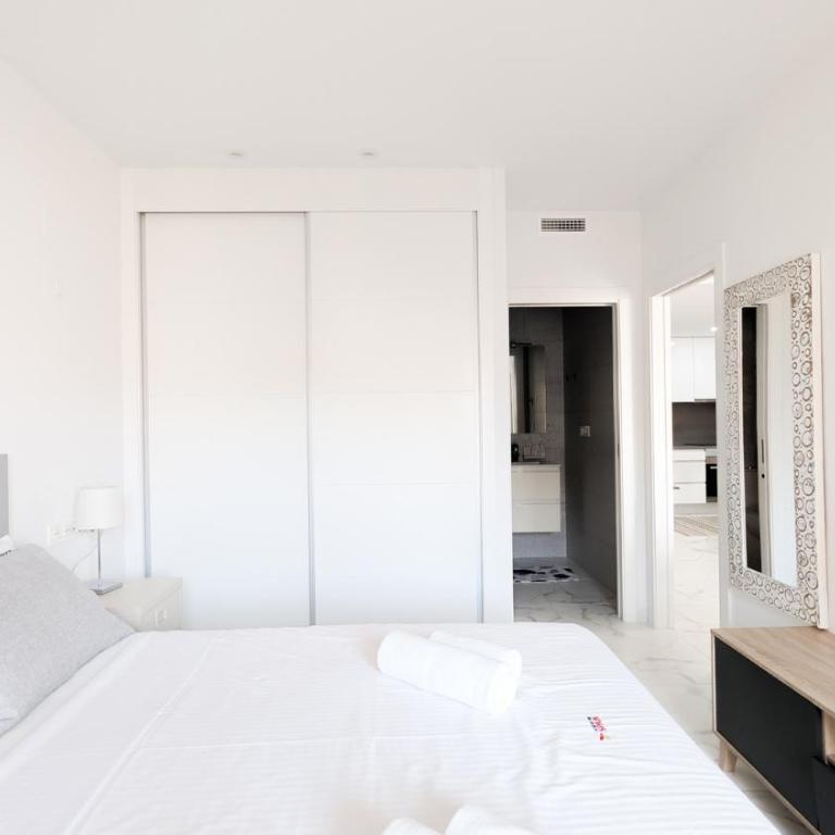 Apartment Playa Feliz - Two-Bedroom Apartment - 21