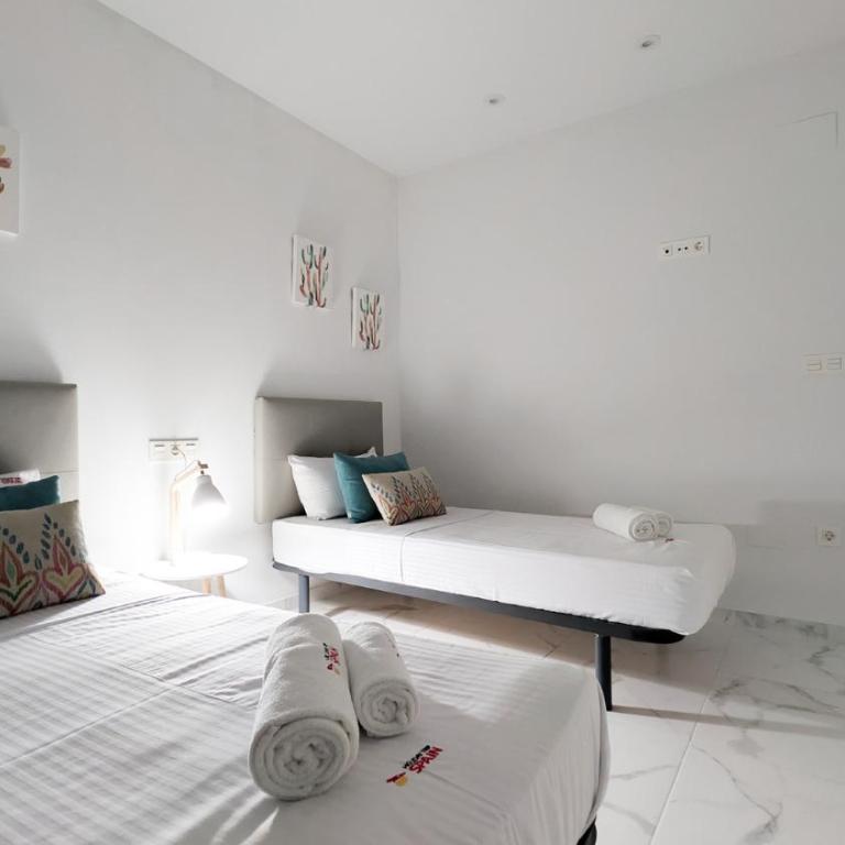 Apartment Playa Feliz - Two-Bedroom Apartment - 27