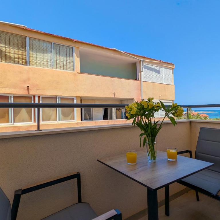 Apartment Playa Feliz - Two-Bedroom Apartment - 33