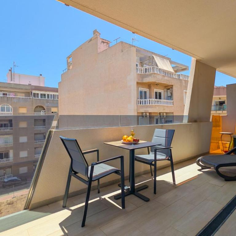Apartment Playa Feliz - Two-Bedroom Apartment - 42