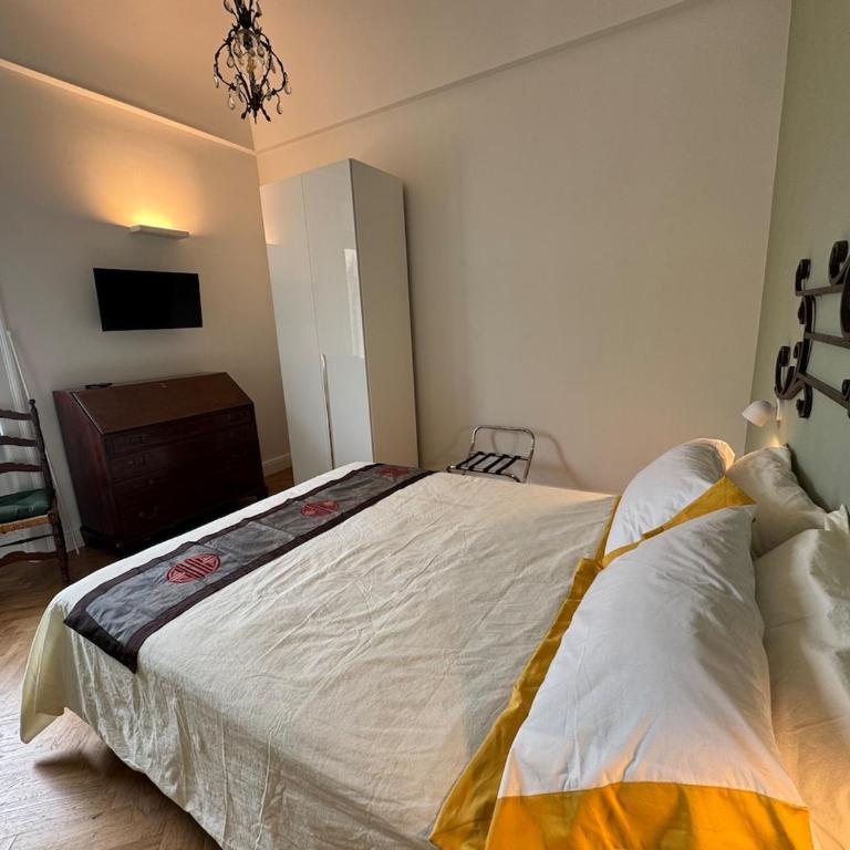 Bilocale SantaChiara apartments- Luxury & View - Appartamento con 1 Camera da Letto - 5