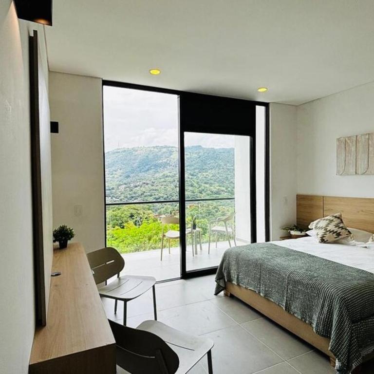 Casa con Jacuzzi, Piscina y Vista a la Naturaleza - Villa de 3 dormitorios - 25