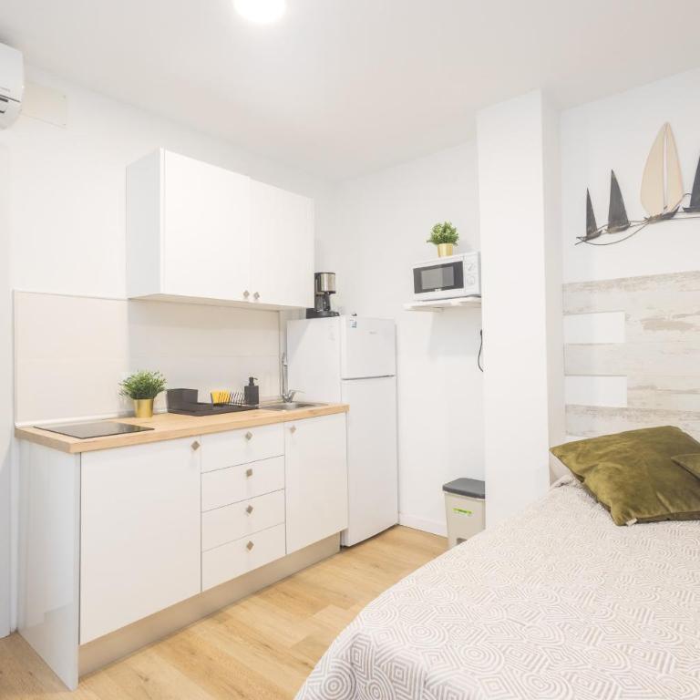 Cozy Studio Las Canteras - 1 min from the beach - Monolocale Standard - 24