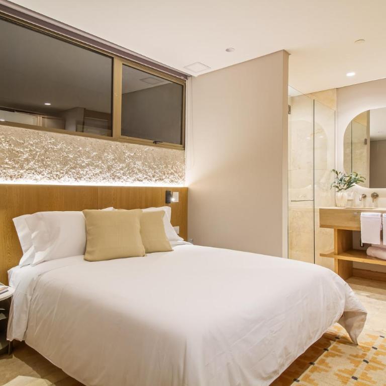 The Arena House - Two-Bedroom Superior Apartment - 8