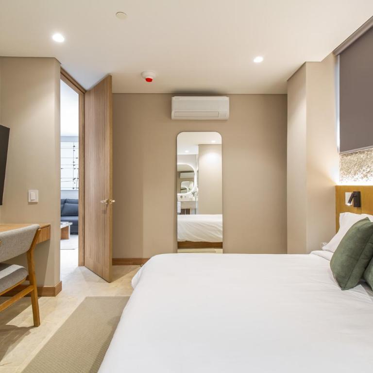 The Arena House - Four-Bedroom Platinum Apartment - 1