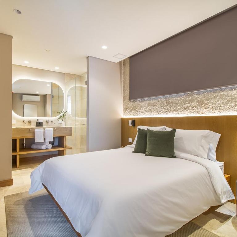 The Arena House - Four-Bedroom Platinum Apartment - 9