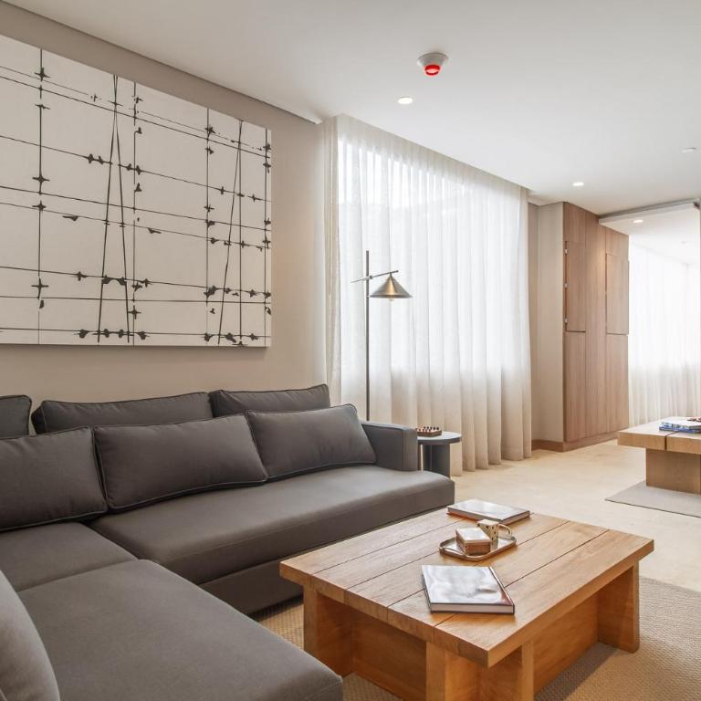 The Arena House - Four-Bedroom Platinum Apartment - 13