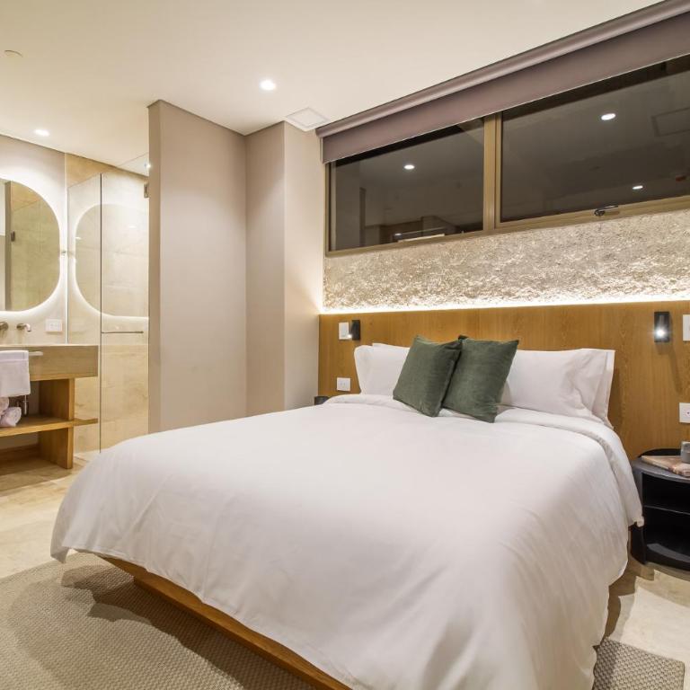The Arena House - Four-Bedroom Platinum Apartment - 20