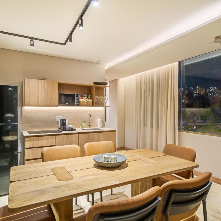 The Arena House - Four-Bedroom Platinum Apartment - 29