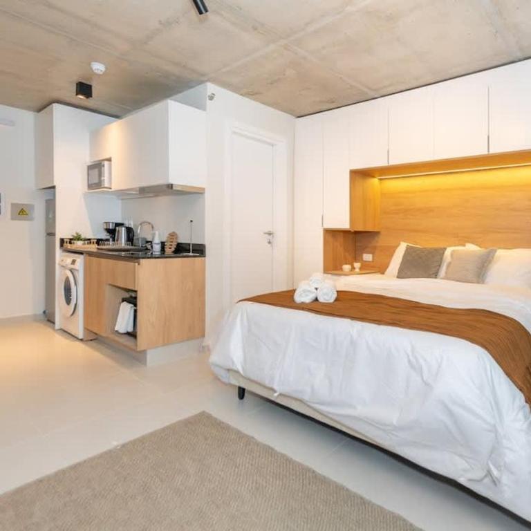 Cozy Studio Near Malls with BBQ Pool and WiFi - Estudio - 3