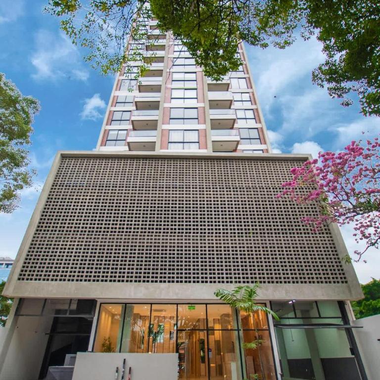 Great Location with Gym Pool City Views and WiFi - Estudio - 20