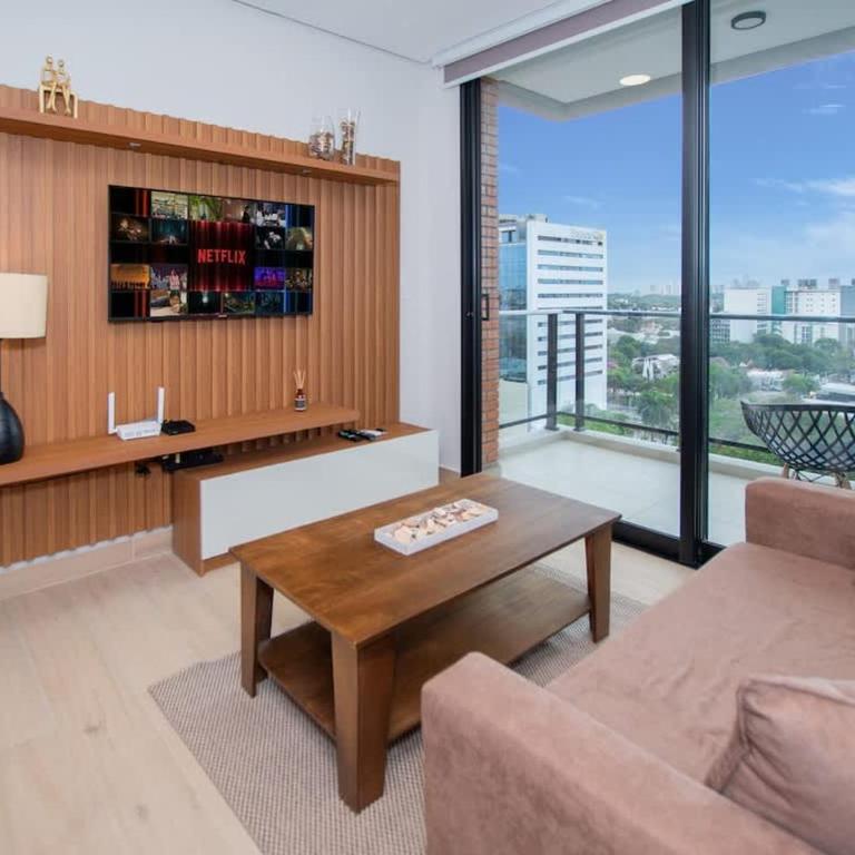 Chic One-Bedroom in a Prime Location with Pool and Gym - Apartamento - 20
